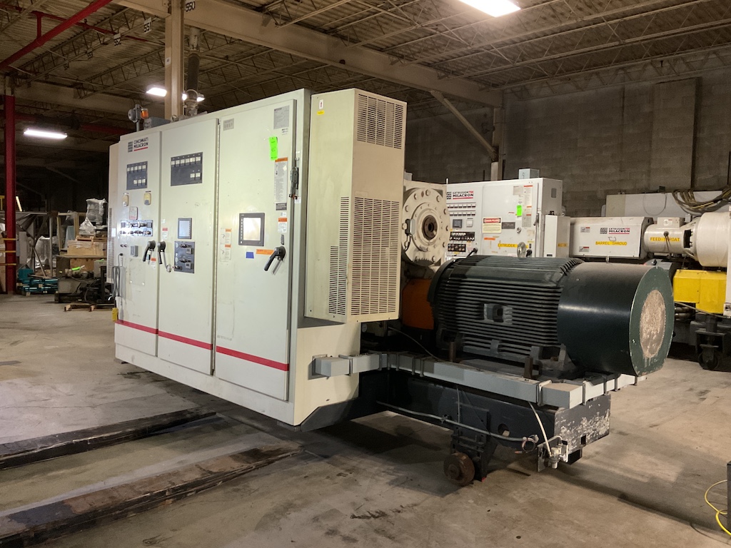 2008 Milacron PAK 450 G 4.5'' Extruder - Image 2