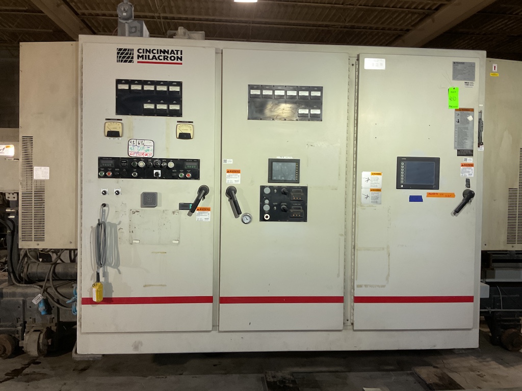 2008 Milacron PAK 450 G 4.5'' Extruder - Image 5