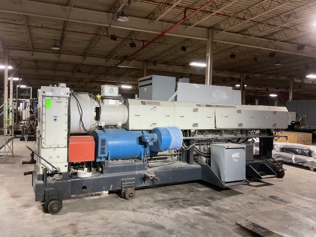 2005 Milacron PAK 600 6'' Extruder - Image 5