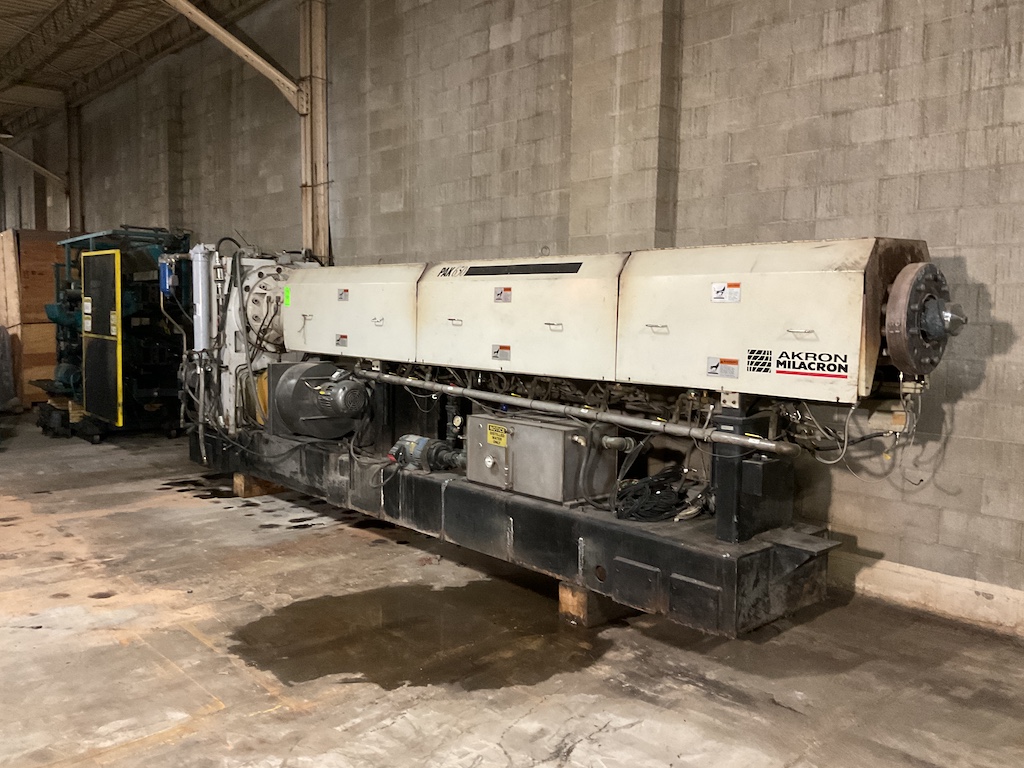 2018 Milacron PAK 650 6.5'' Extruder - Image 4