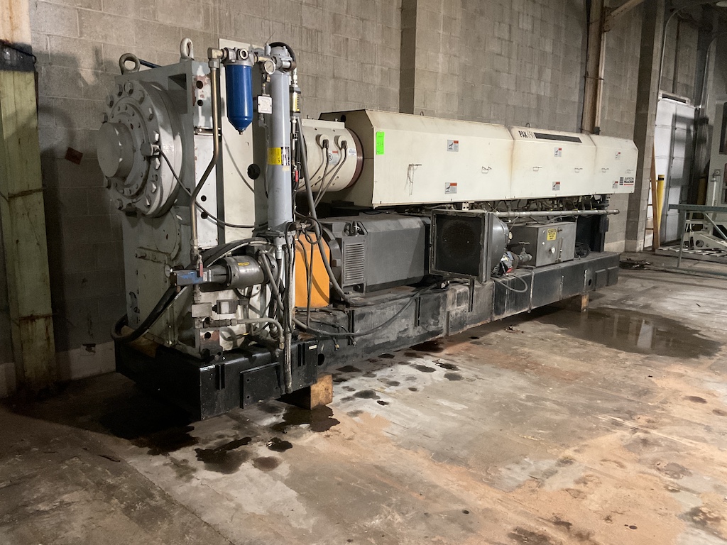 2018 Milacron PAK 650 6.5'' Extruder - Image 5