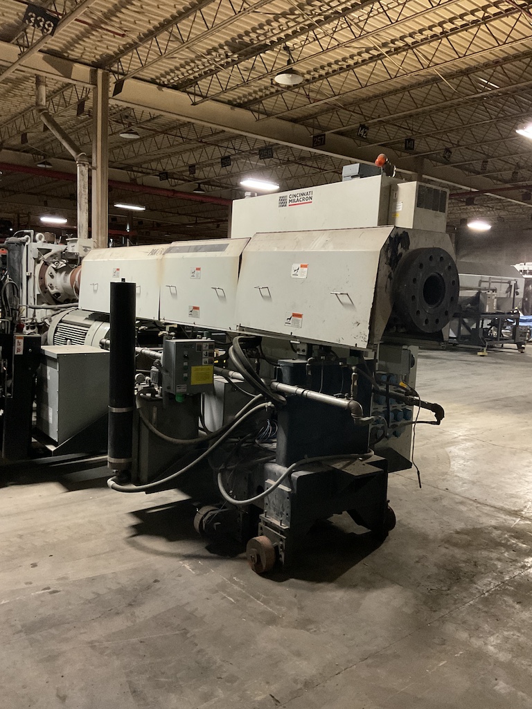 2008 Cincinnati Milacron PAK 650 6.5'' Extruder - Image 2